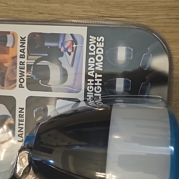 NWOT ACONIC 3 In 1 Lantern + 3000 MAH Power Bank w USB Rechargeable Battery - Picture 8 of 9